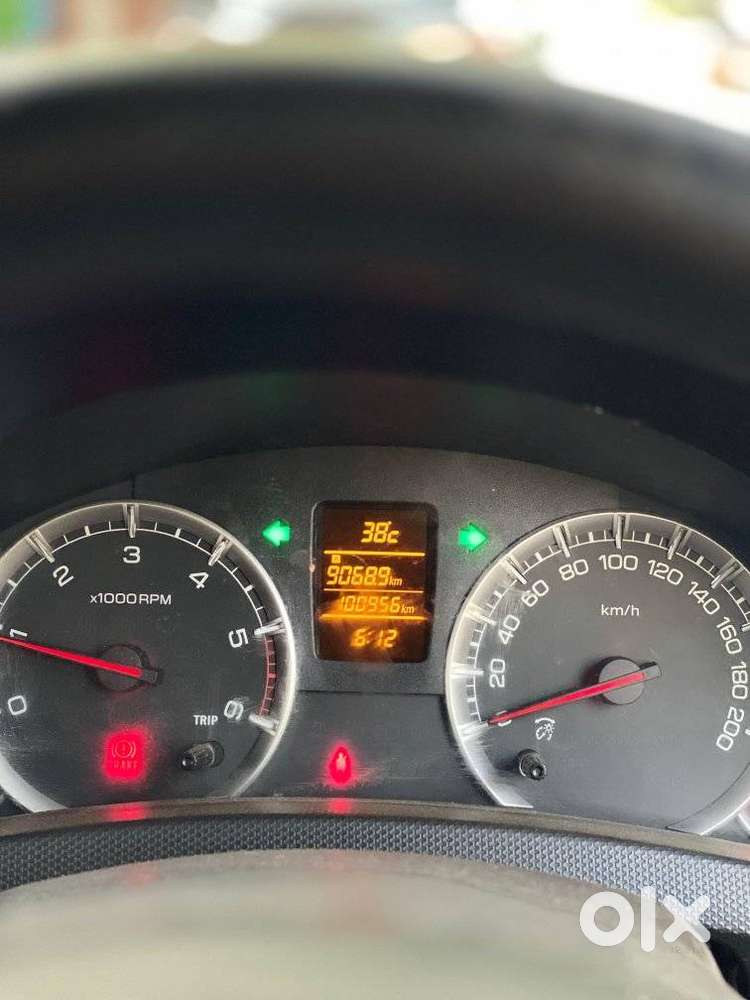 Maruti Suzuki Swift Dzire Zdi Bsiv, 2015, Diesel