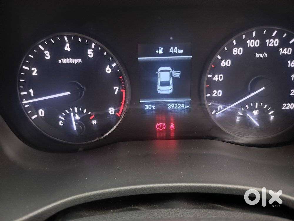 Hyundai Verna 1.6 Vtvt Sx, 2019, Petrol
