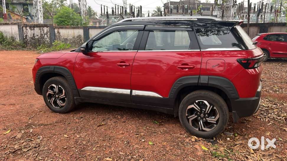 Maruti Suzuki Brezza 1.5 Zxi Plus Smart Hybrid, 2023, Petrol