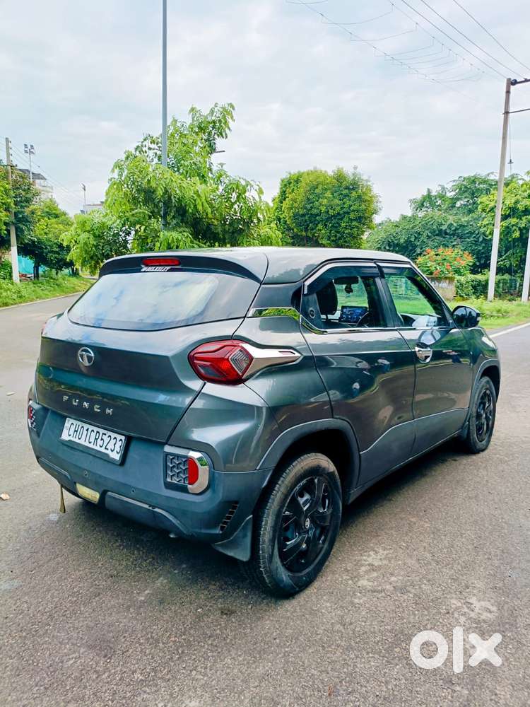 Tata Punch Facelift Pure (o), 2023, Petrol