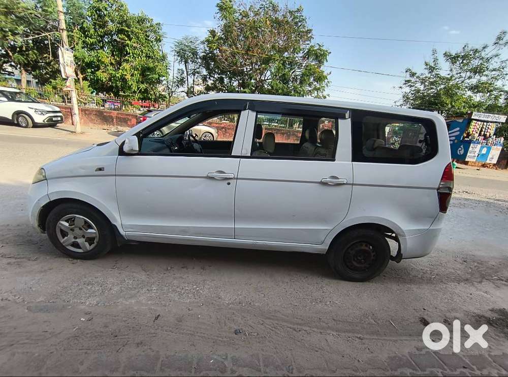 Good Condition Car Excellent Condition Engine Touch Screen Music