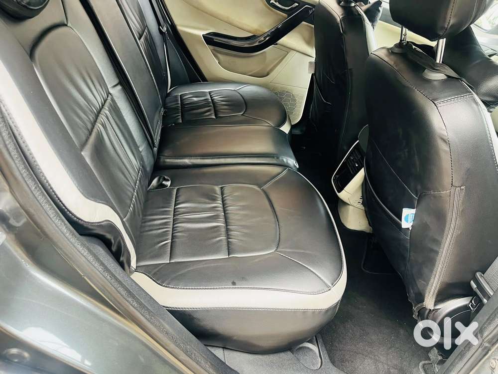 Tata Nexon Amt Xza Plus, 2023, Petrol