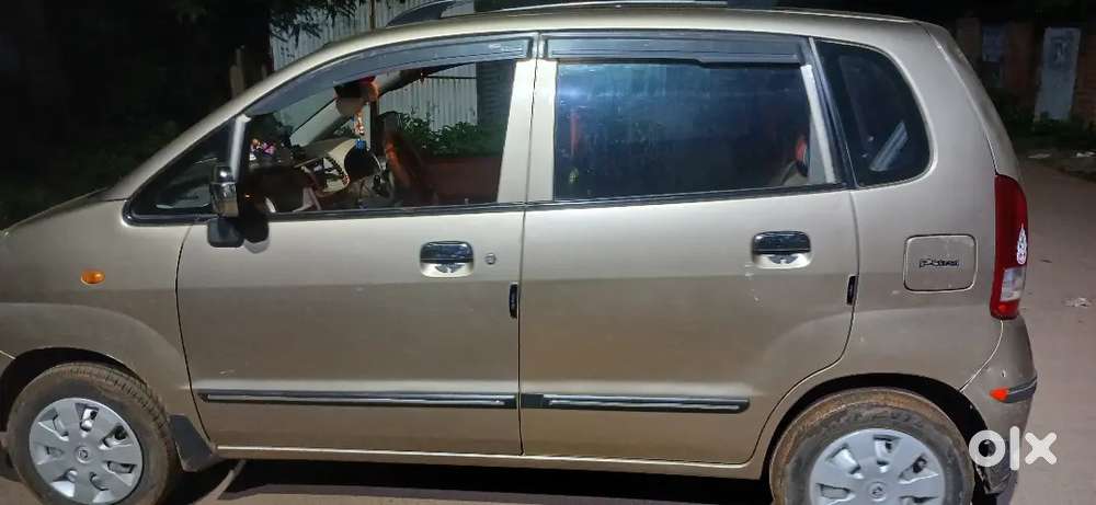 Maruti Suzuki Zen Estilo 2011 Lxi Nlive