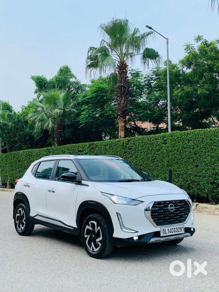 Nissan Magnite 1.0 Xv, 2023, Petrol