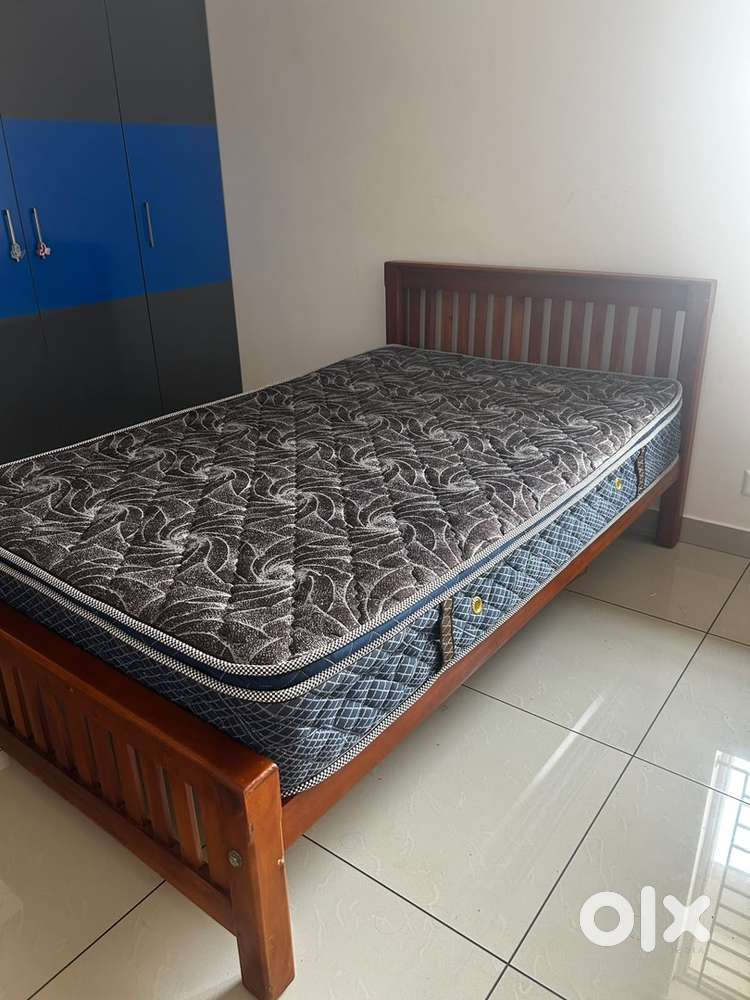 Bed with Mattress