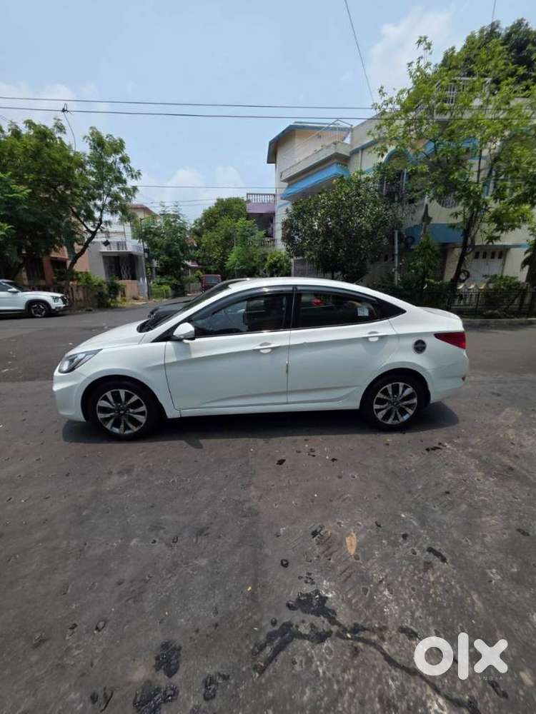Hyundai Verna, 2014, Petrol