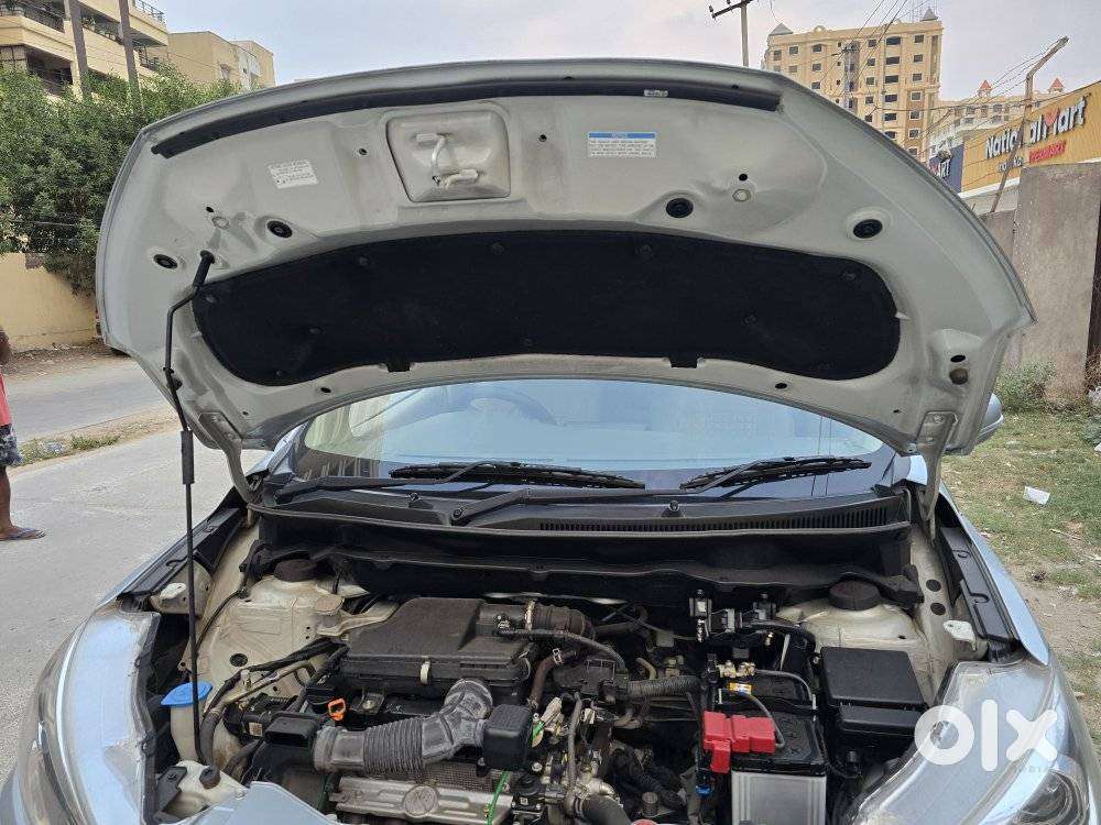 Maruti Suzuki Ertiga 1.5 Vxi Shvs, 2024, Petrol