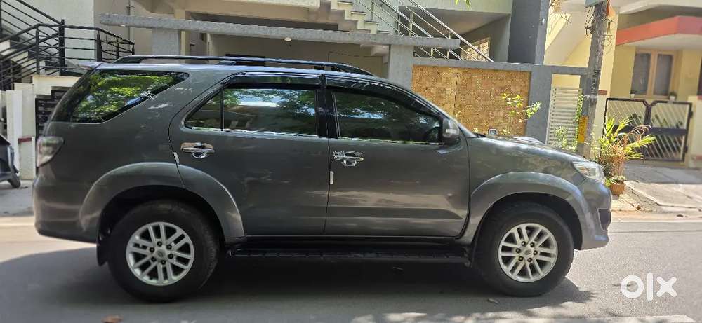 Toyota Fortuner 4x2
