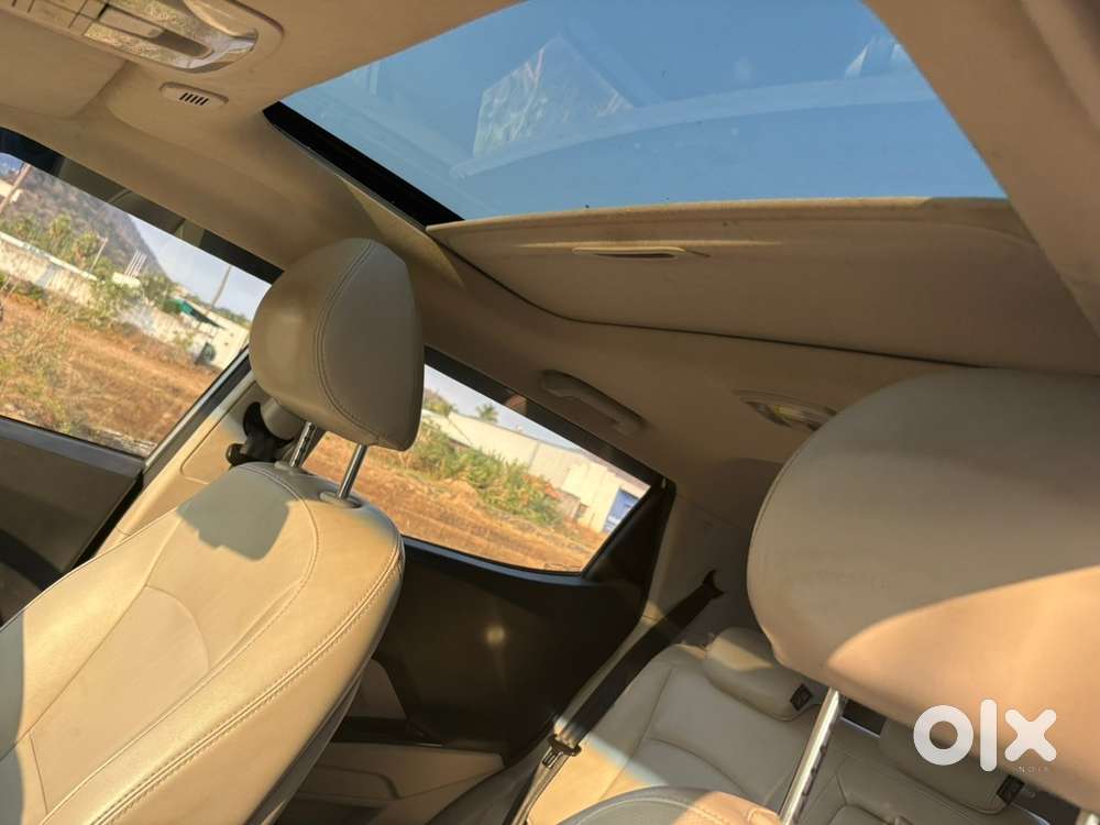 Mahindra Xuv300 2021 Diesel Well Maintained