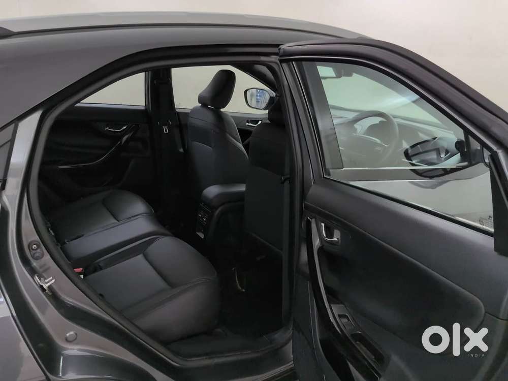 Tata Nexon Fearless Plus S 1.2 Revotron Petrol 6mt Dt, 2024, Petrol