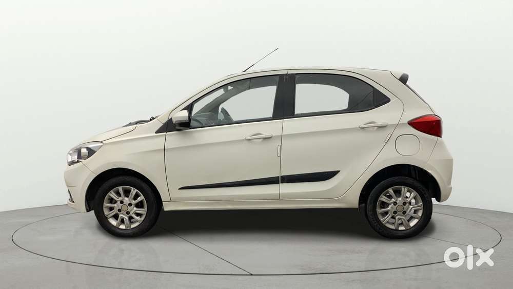 Tata Tiago 1.2 Revotron Xz, 2018, Petrol