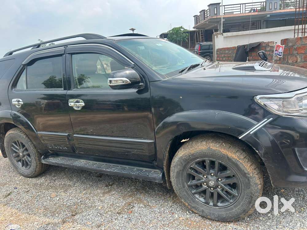 Toyota Fortuner 3.0 4x2 Automatic, 2015, Diesel