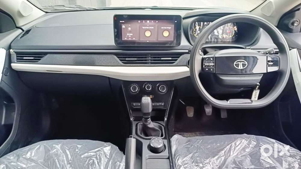 Tata Nexon Pure 1.2 Revotron Petrol 6 Mt, 2025, Petrol