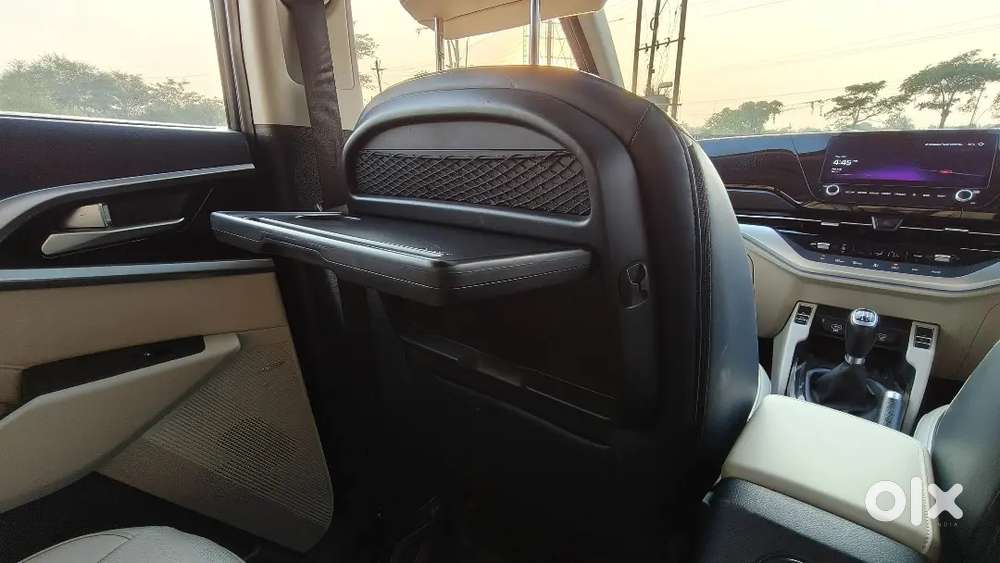 Kia Carens Luxury Plus 1.5 Turbo Petrol Demo Vehicle