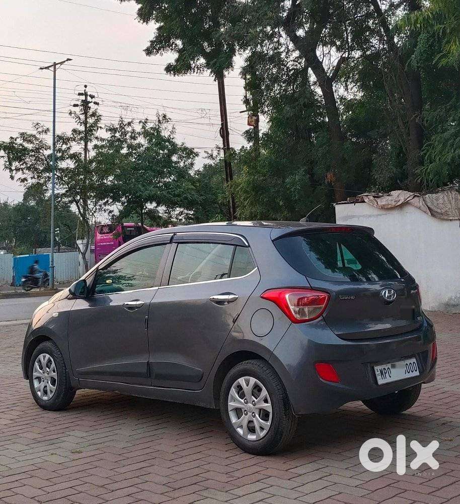 Hyundai Grand I10 Magna Blue Drive, 2015, Petrol