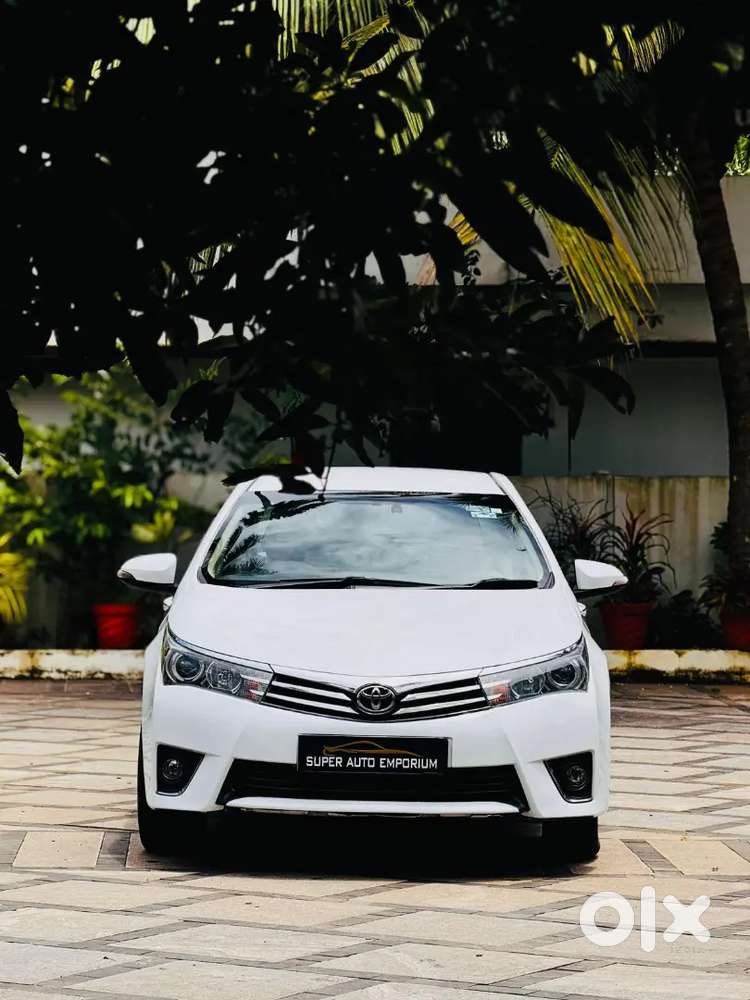 Toyota Corolla Altis 2015 Diesel Well Maintained