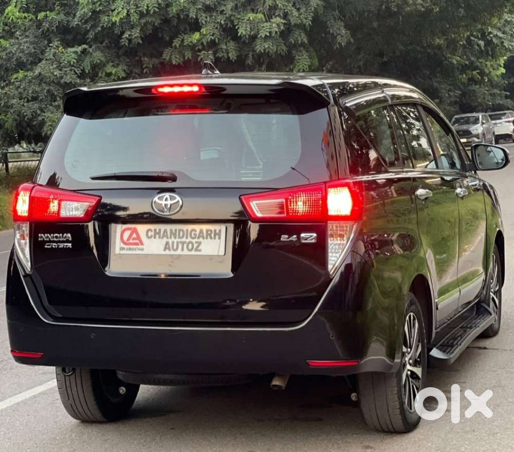 Toyota Innova Crysta [2020-ongoing] 2.4 Zx At 7 Str, 2022, Diesel