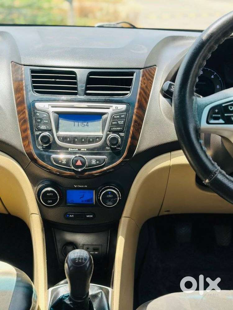Hyundai Verna Fluidic 1.6 Crdi Sx, 2012, Petrol