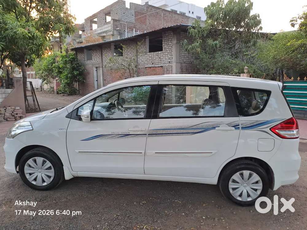 Maruti Suzuki Ertiga 2016 Diesel 75000 Km Driven