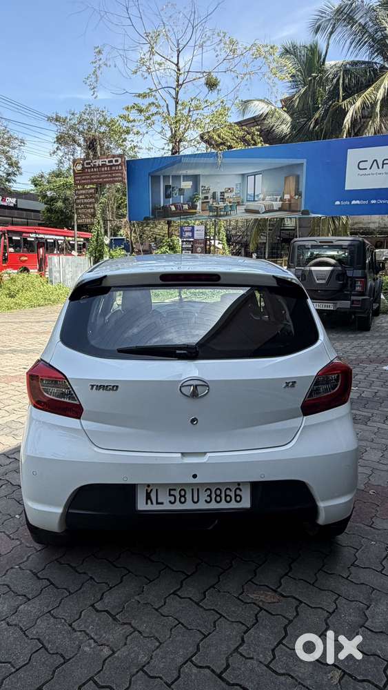 Tata Tiago Xz, 2016, Petrol