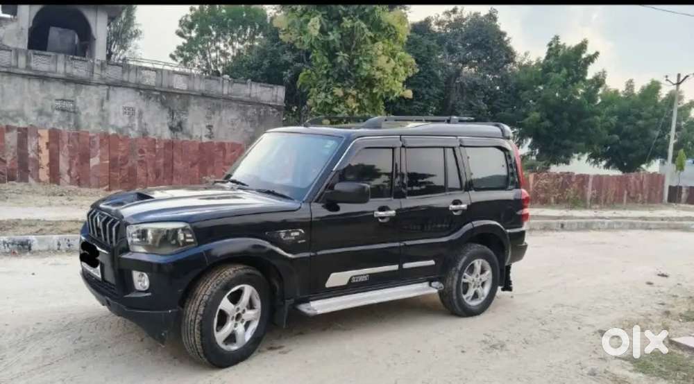 Mahindra Scorpio 2015 Diesel 145000 Km Driven