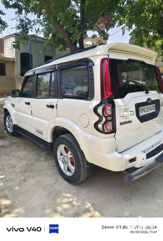 Mahindra Scorpio 2016 Diesel Well Maintained