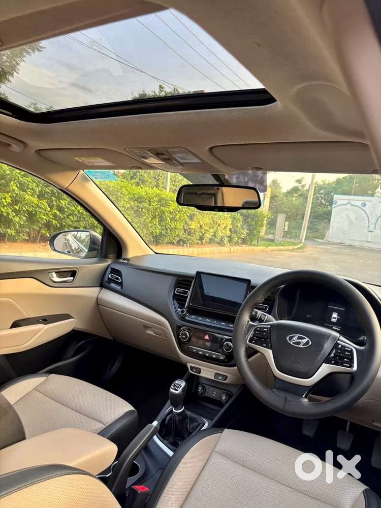 Hyundai Verna 1.5 Sx (o) Vtvt, 2022, Petrol