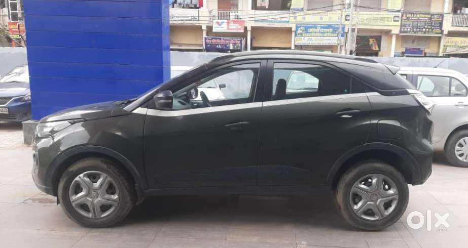 Tata Nexon, 2020, Petrol
