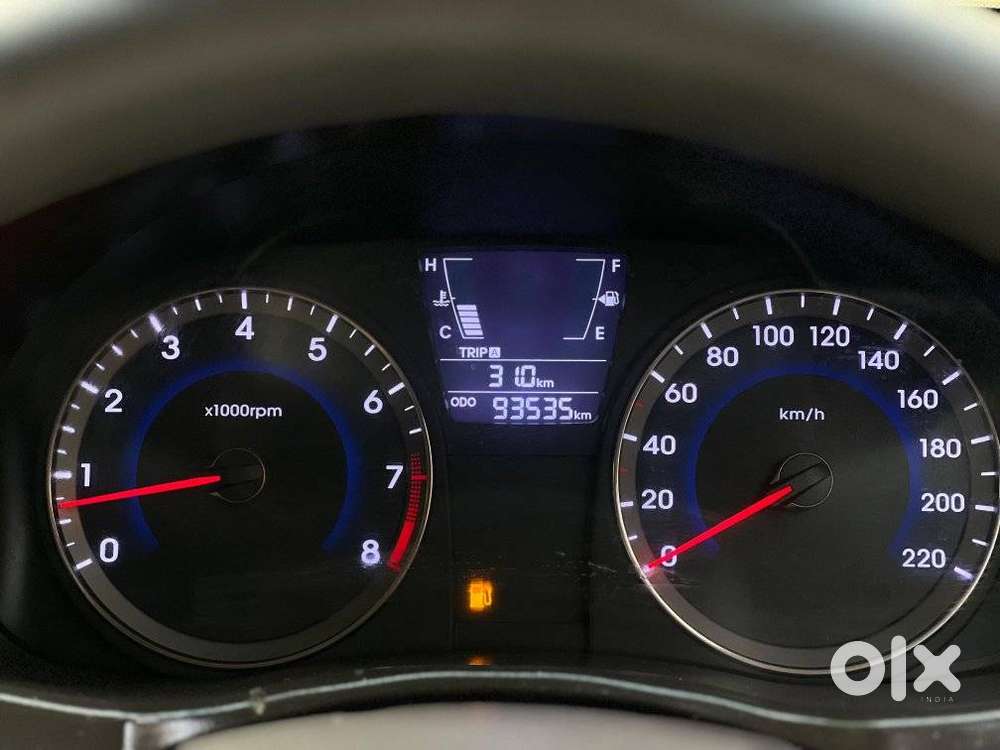 Hyundai Verna Vtvt 1.6 Sx, 2016, Petrol