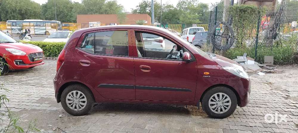 Hyundai I10 Sportz 2015