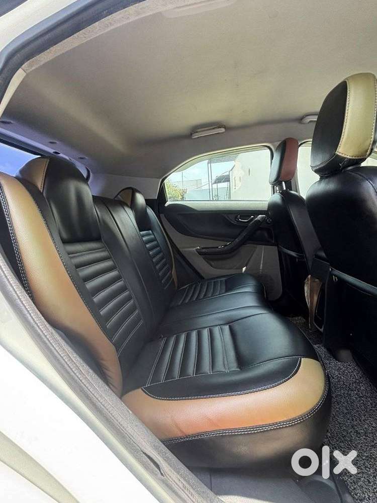 Tata Nexon, 2018, Petrol