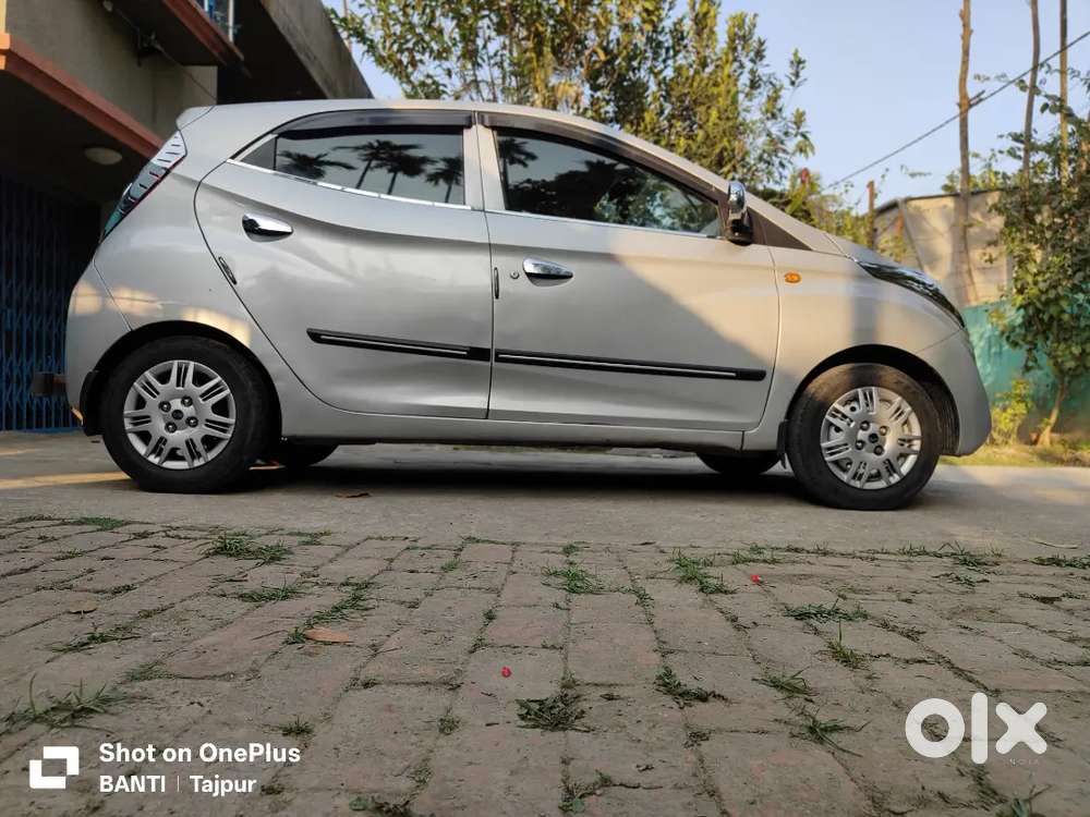 Hyundai Eon 2017 Petrol 68000 Km Driven