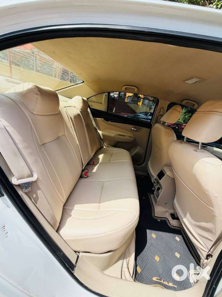 Maruti Suzuki Ciaz Vdi Shvs, 2014, Diesel