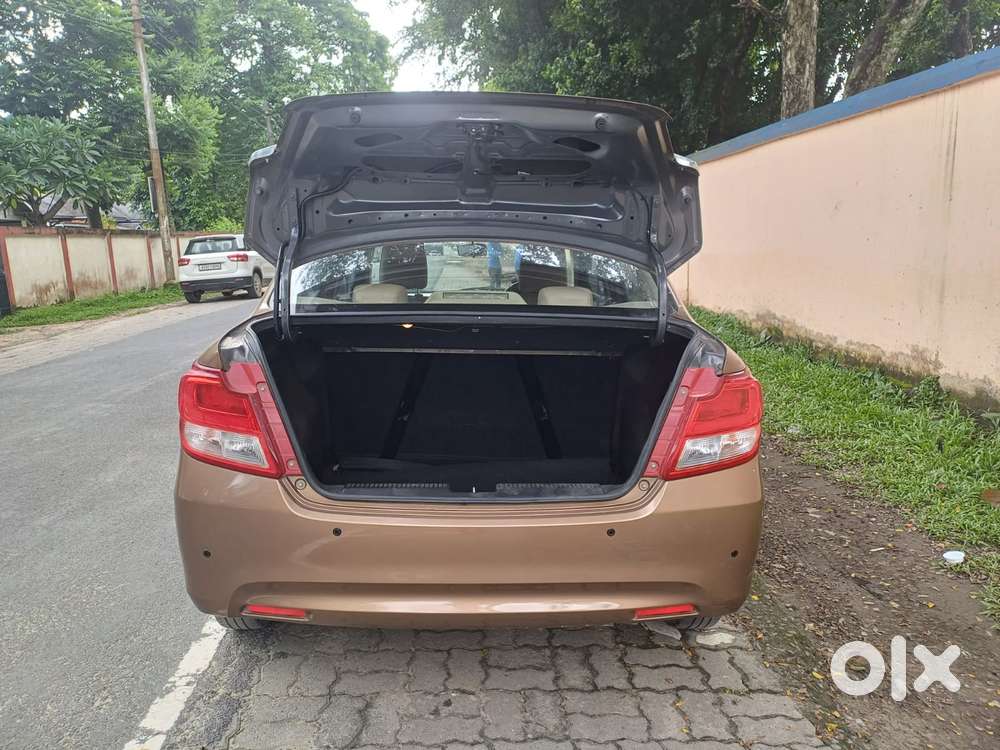 Maruti Suzuki Dzire 1.2 Vxi, 2019, Petrol