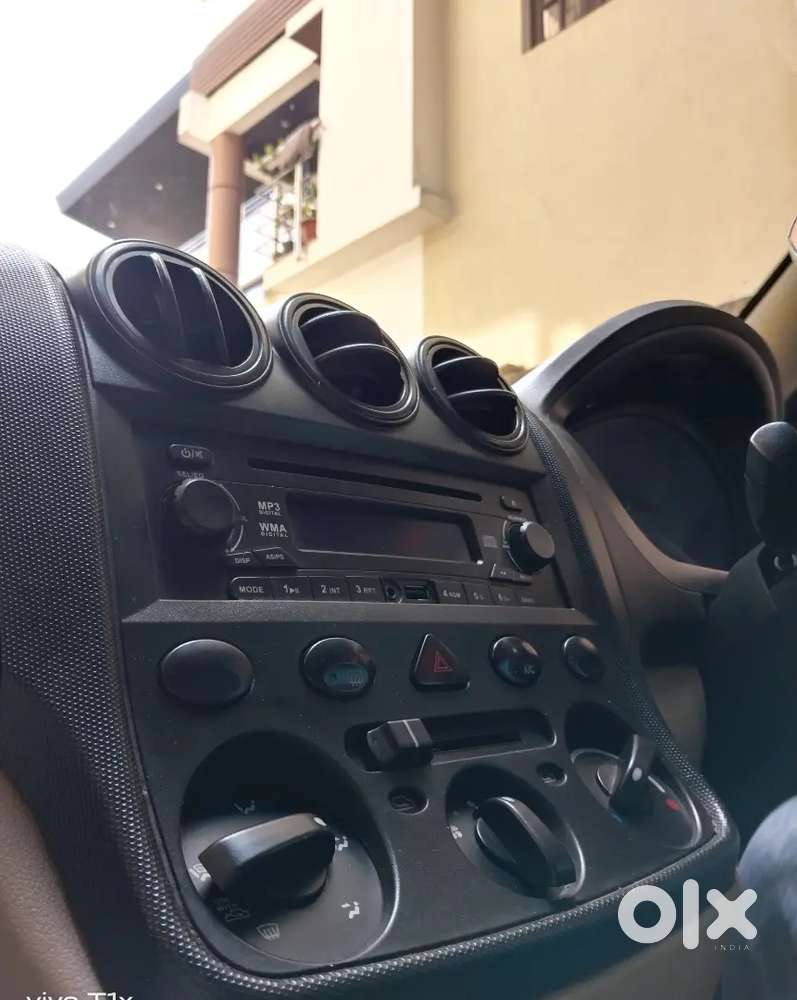 Showroom Maintained Car