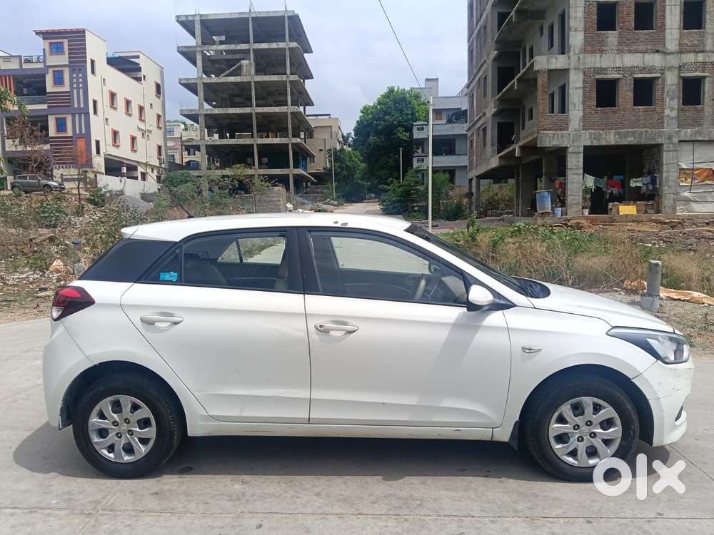 Hyundai Elite I20 Magna+ Vtvt, 2015, Petrol