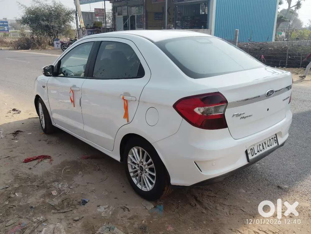 Ford Aspire Titatinium 2018