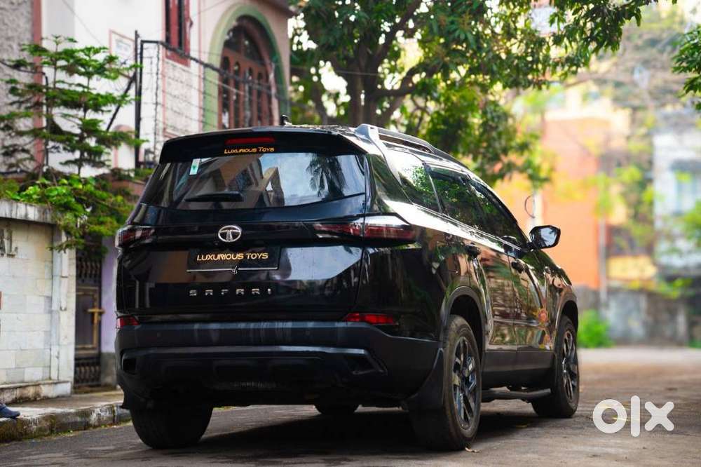Tata Safari 2.0 Xz Plus Dark Edition, 2023, Diesel