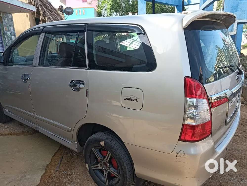 Toyota Innova 2.5 Diesel 2014, Original Zunyine Reeding