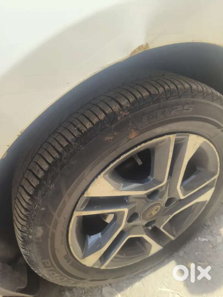 Tata Tigor 2018