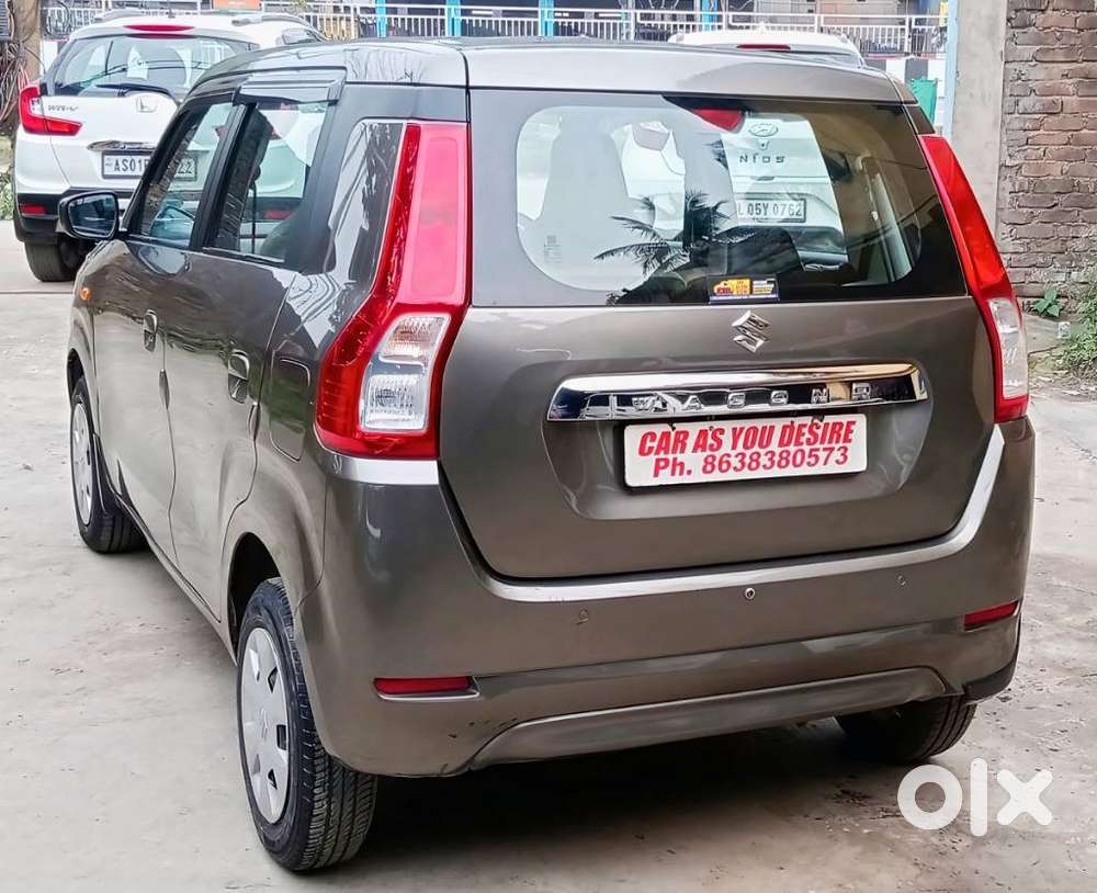 Maruti Suzuki Swift 1.3 Zxi, 2023