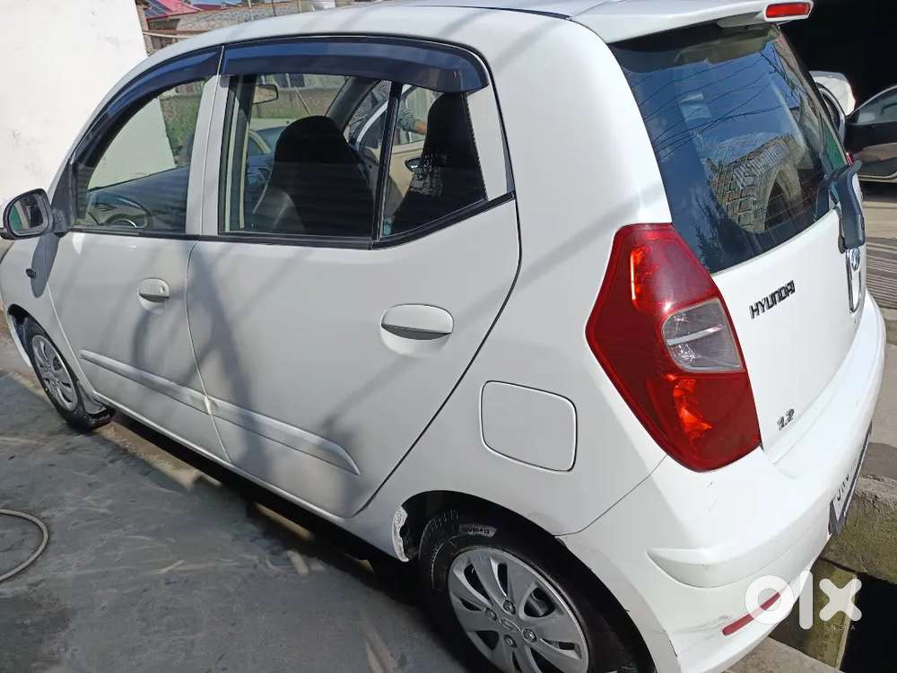 Hyundai I10 Sportz 2011 Car