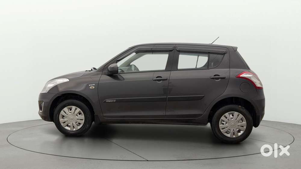Maruti Suzuki Swift 1.2 Lxi (o), 2017, Petrol