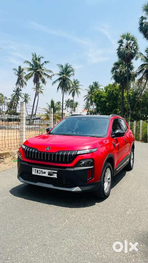 Skoda Kylaq Signature At, 2025, Petrol