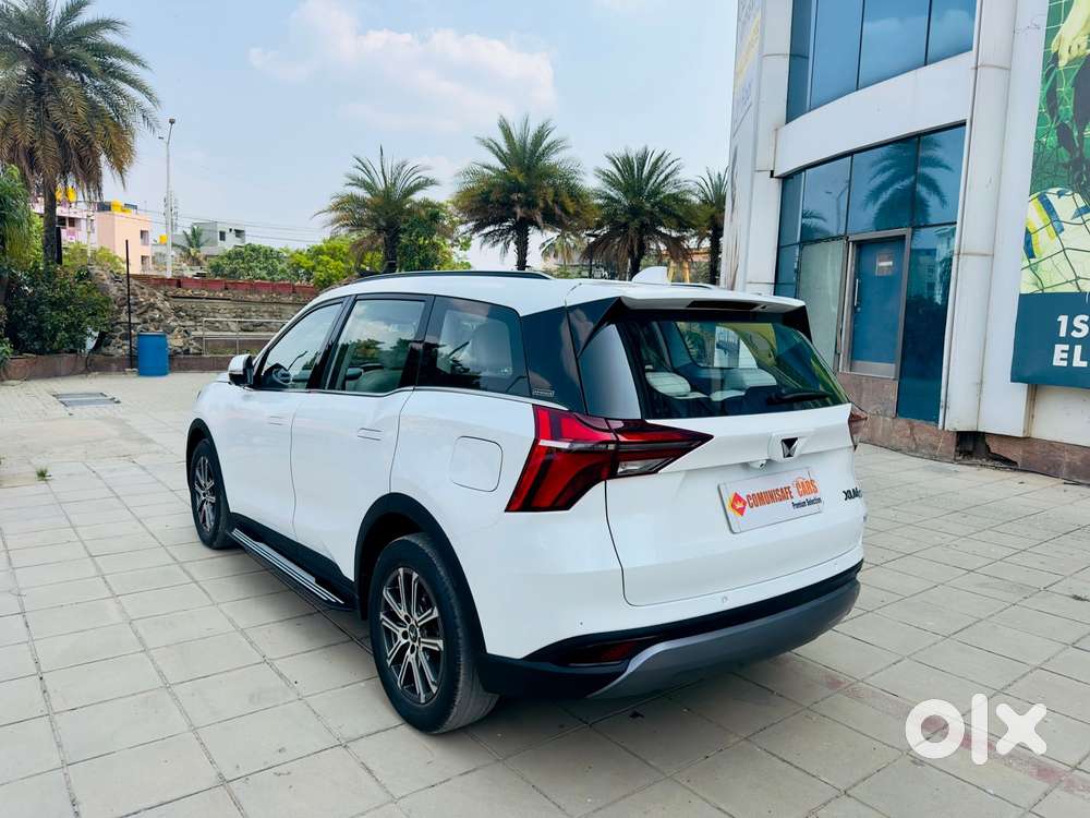 Mahindra Xuv700 2.0 Ax 7 Petrol At Luxury Pack Str, 2023, Petrol