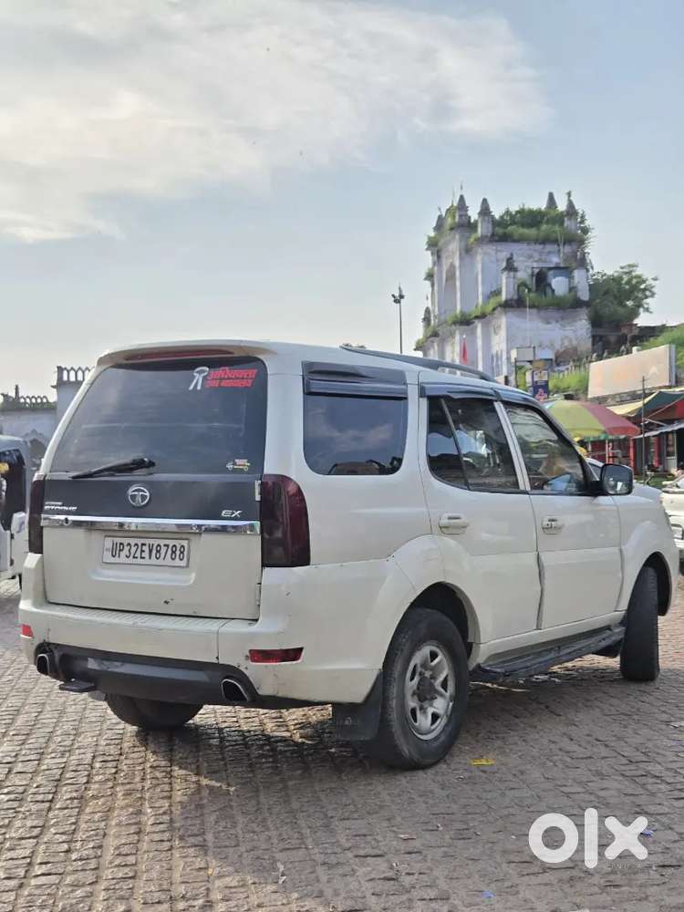 Tata Safari Storme 2013 4x2 Diesel