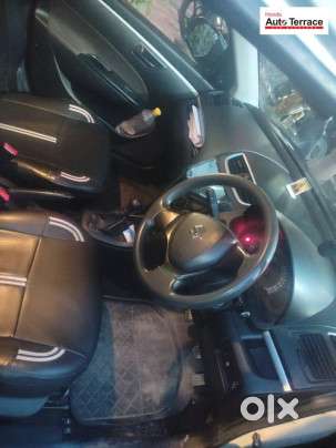 Maruti Suzuki New-gen Swift Lxi, 2017, Petrol