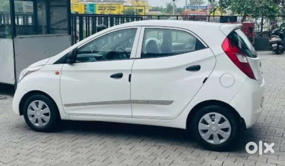 Hyundai Eon 2012 Petrol Well Maintained
