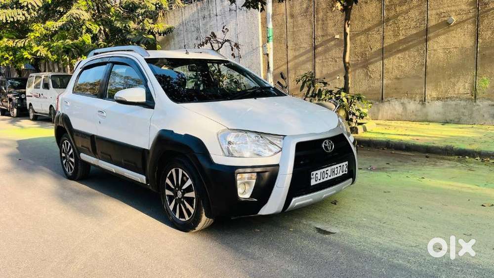 Toyota Etios Cross