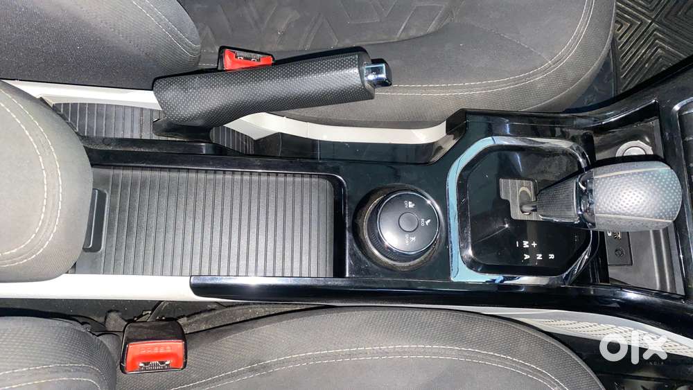 Tata Nexon 1.2 Revotron Xza Plus, 2021, Petrol